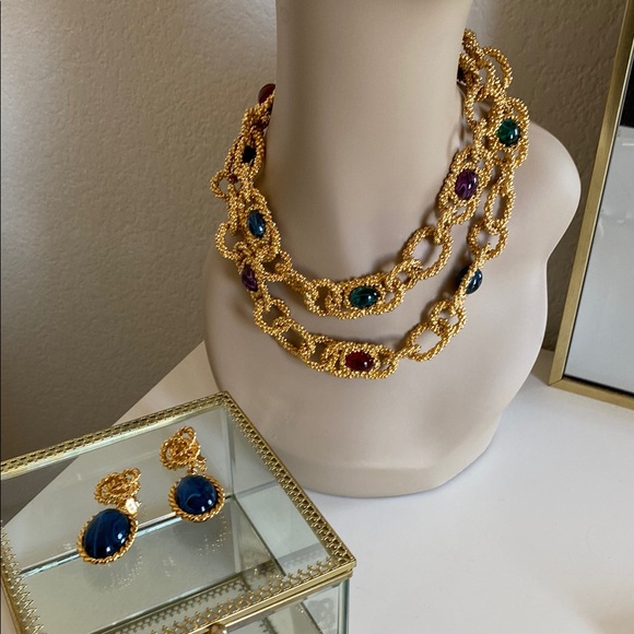 *NWT* Vintage Fabulous ST JOHN Statement Necklace And Earring Set - Picture 1 of 9